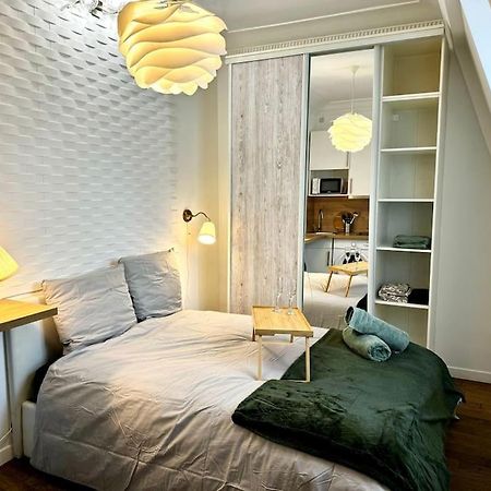 Champs-Elysees - Suite For 2 People Paris Exterior photo